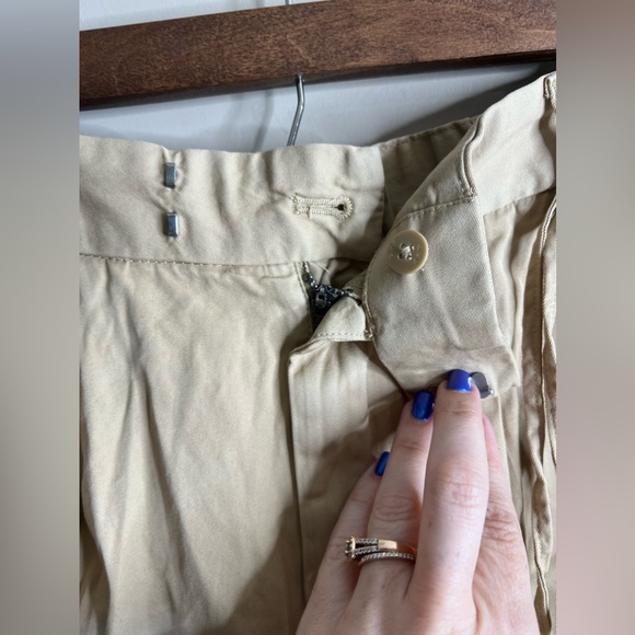 Nwt gap khaki cargo pants size 4 - Picture 5 of 13